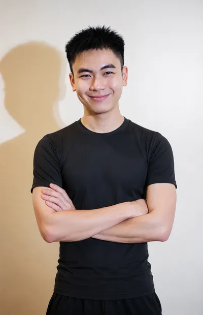 CJ · Male massage therapist · Mandel Spa · Bangkok (photo 1)