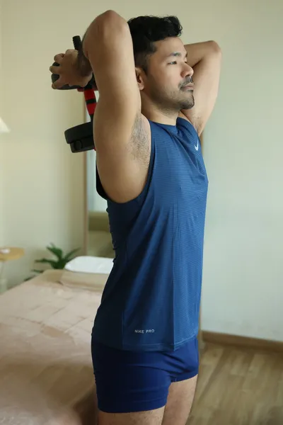 BLUE · Male massage therapist · Mandel Spa · Bangkok (photo 2)